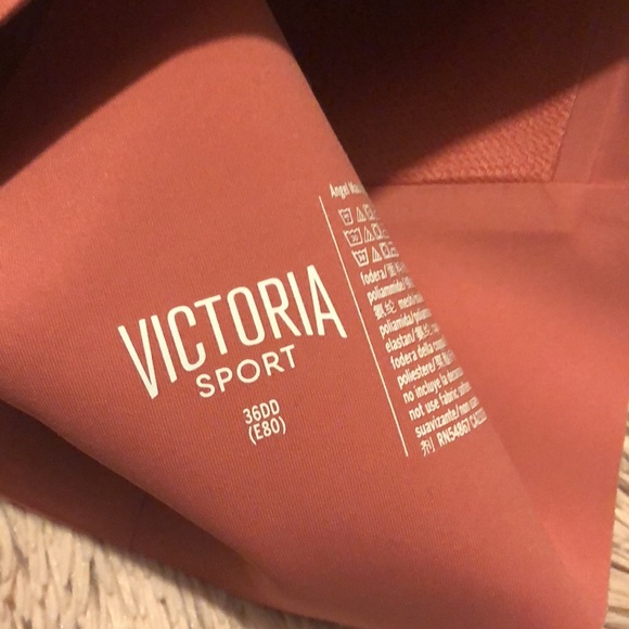 VS sports bra - Picture 4 of 4